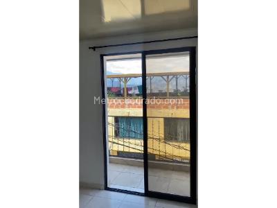 Casa de 3 alcobas en venta en Las Palmas, Medellín, 75 m² · foto 5 de 20