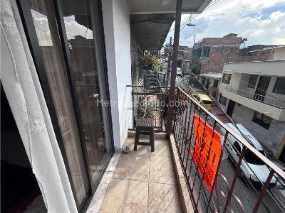 Casa de 3 alcobas en venta en Las Palmas, Medellín, 75 m² · foto 9 de 20