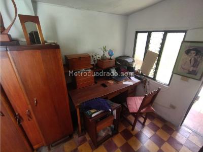Casa de 4 alcobas en venta en Buenos Aires, Medellín, 243 m² · foto 20 de 20