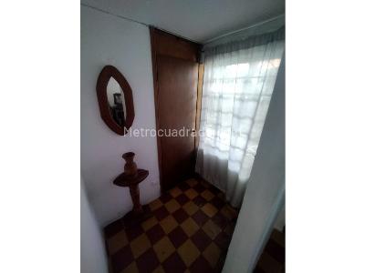 Casa de 4 alcobas en venta en Buenos Aires, Medellín, 243 m² · foto 2 de 20