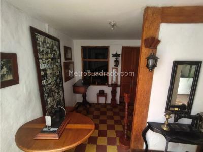Casa de 4 alcobas en venta en Buenos Aires, Medellín, 243 m² · foto 5 de 20