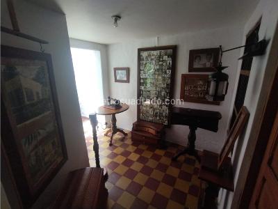 Casa de 4 alcobas en venta en Buenos Aires, Medellín, 243 m² · foto 6 de 20
