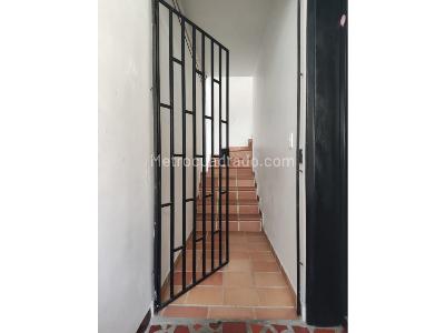 Apartamento de 2 alcobas en venta en Las Palmas, Medellín, 63 m² · foto 2 de 13