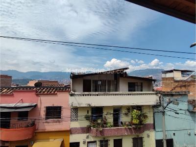 Apartamento de 2 alcobas en venta en Las Palmas, Medellín, 63 m² · foto 3 de 13