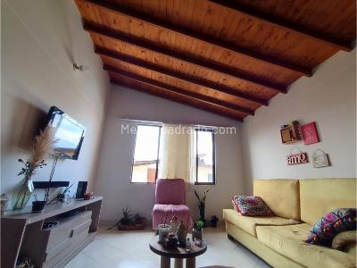 Apartamento de 2 alcobas en venta en Las Palmas, Medellín, 63 m² · foto 6 de 13