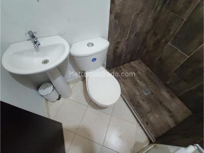 Apartamento de 2 alcobas en venta en Las Palmas, Medellín, 63 m² · foto 8 de 13