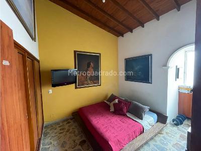Apartamento de 4 alcobas en venta en Belen, Medellín, 135 m² · foto 10 de 14