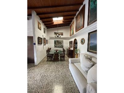 Apartamento de 4 alcobas en venta en Belen, Medellín, 135 m² · foto 3 de 14
