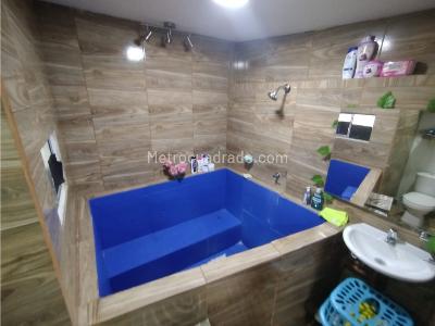 Casa de 5 alcobas en venta en El Salvador, Medellín, 152 m² · foto 10 de 20