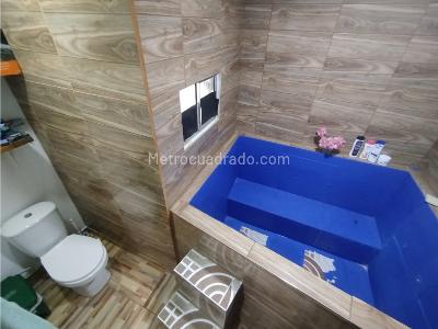 Casa de 5 alcobas en venta en El Salvador, Medellín, 152 m² · foto 19 de 20