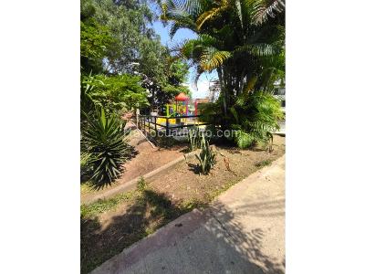 Casa de 5 alcobas en venta en El Salvador, Medellín, 152 m² · foto 3 de 20