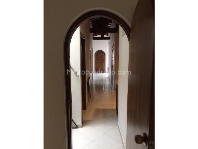 Casa de 2 alcobas en venta en Prado Centro, Medellín, 115 m² · foto 2 de 20