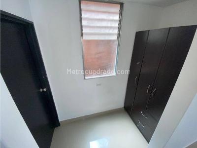Apartamento de 2 alcobas en venta en La Milagrosa, Medellín, 60 m² · foto 7 de 10