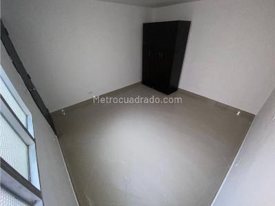 Apartamento de 2 alcobas en venta en La Milagrosa, Medellín, 60 m² · foto 8 de 10