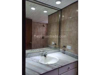 Apartamento en venta en Centro, Medellín · foto 8 de 13