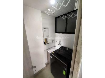 Apartamento en venta en Laureles, Medellín · foto 4 de 14