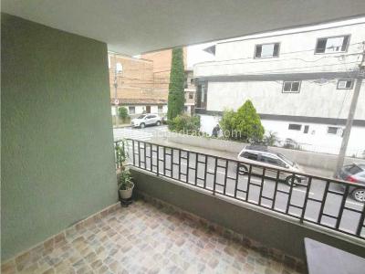 Casa de 3 alcobas en venta en Envigado, Medellín, 115 m² · foto 4 de 18