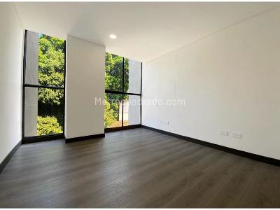 Apartamento de 2 alcobas en venta en Laureles, Medellín, 123 m² · foto 4 de 10