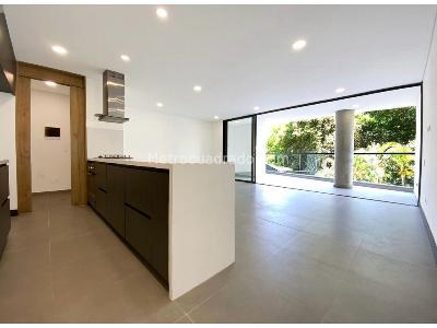 Apartamento de 2 alcobas en venta en Laureles, Medellín, 123 m² · foto 5 de 10