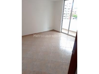 Apartamento de 5 alcobas en venta en Lorena, Medellín, 210 m² · foto 2 de 16