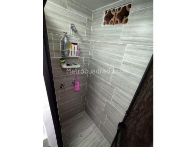 Casa de 5 alcobas en venta en Boston, Medellín, 165 m² · foto 13 de 20