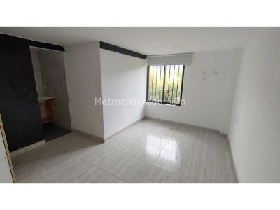 Casa de 5 alcobas en venta en La Doctora, Sabaneta, 210 m² · foto 10 de 20
