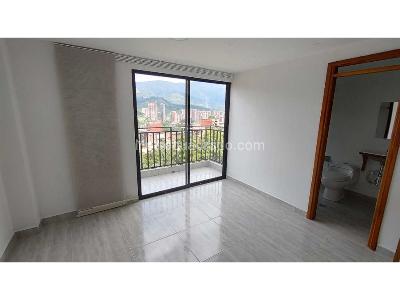 Casa de 5 alcobas en venta en La Doctora, Sabaneta, 210 m² · foto 14 de 20