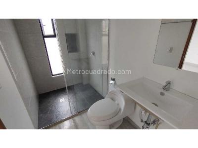 Casa de 5 alcobas en venta en La Doctora, Sabaneta, 210 m² · foto 19 de 20
