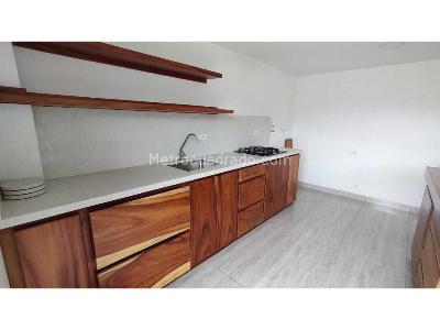 Casa de 5 alcobas en venta en La Doctora, Sabaneta, 210 m² · foto 3 de 20