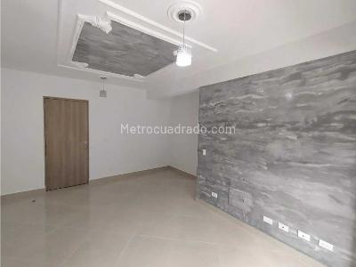 Apartamento de 3 alcobas en venta en Amazonia, Bello, 76 m² · foto 4 de 12