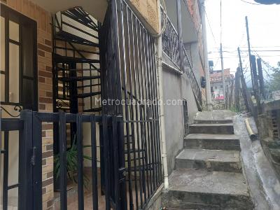 Apartamento en venta en San Antonio De Prado, Medellín · foto 3 de 15