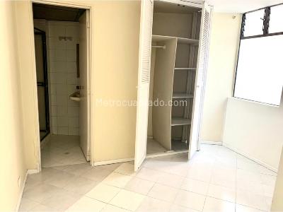 Apartamento en venta en La America, Medellín · foto 3 de 16