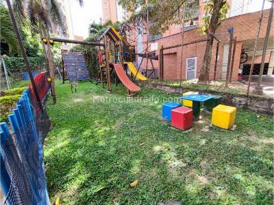 Apartamento de 2 alcobas en venta en Belen, Medellín, 107 m² · foto 12 de 20