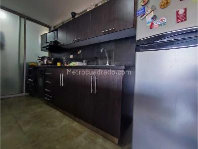 Apartamento de 2 alcobas en venta en Belen, Medellín, 107 m² · foto 3 de 20