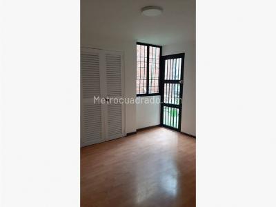 Apartamento en venta en Envigado, Envigado · foto 6 de 12