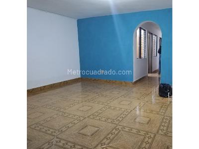Casa de 4 alcobas en venta en Buenos Aires, Medellín, 97 m² · foto 10 de 20