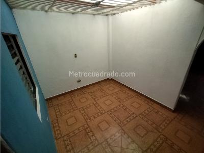 Casa de 4 alcobas en venta en Buenos Aires, Medellín, 97 m² · foto 13 de 20