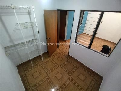 Casa de 4 alcobas en venta en Buenos Aires, Medellín, 97 m² · foto 17 de 20