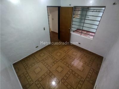 Casa de 4 alcobas en venta en Buenos Aires, Medellín, 97 m² · foto 18 de 20