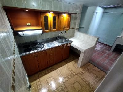 Casa de 4 alcobas en venta en Buenos Aires, Medellín, 97 m² · foto 4 de 20