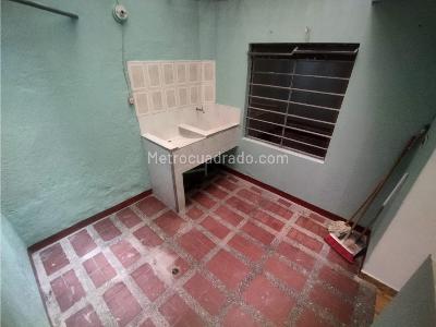 Casa de 4 alcobas en venta en Buenos Aires, Medellín, 97 m² · foto 7 de 20