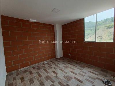 Apartamento de 2 alcobas en venta en La Gabriela, Bello, 36 m² · foto 9 de 13