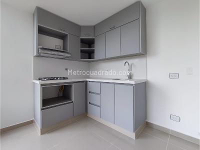 Apartamento en venta en Almeria, Medellín · foto 4 de 20