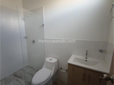 Apartamento de 3 alcobas en venta en Calasanz, Medellín, 119 m² · foto 16 de 18