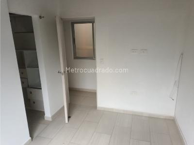 Apartamento en venta en Buenos Aires, Medellín · foto 13 de 20
