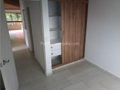 Apartamento en venta en Buenos Aires, Medellín · foto 20 de 20
