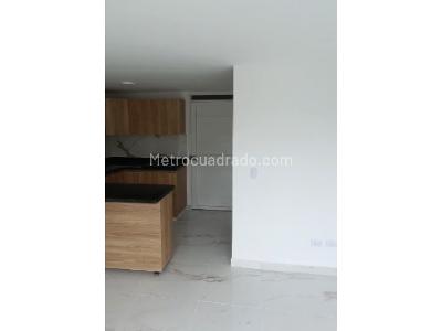 Apartamento de 3 alcobas en venta en Sabaneta, Sabaneta, 51 m² · foto 2 de 19