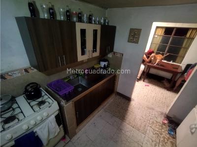 Casa de 5 alcobas en venta en Prado Centro, Medellín, 143 m² · foto 6 de 14