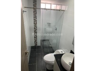 Apartamento de 3 alcobas en venta en Perez, Bello, 107 m² · foto 4 de 20