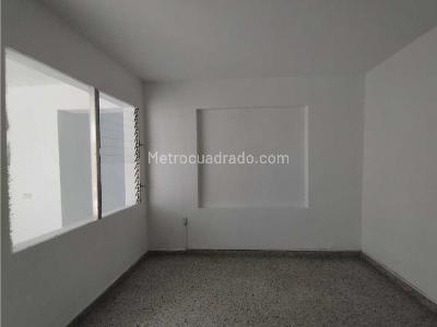 Casa de 5 alcobas en venta en Lorena, Medellín, 300 m² · foto 8 de 19
